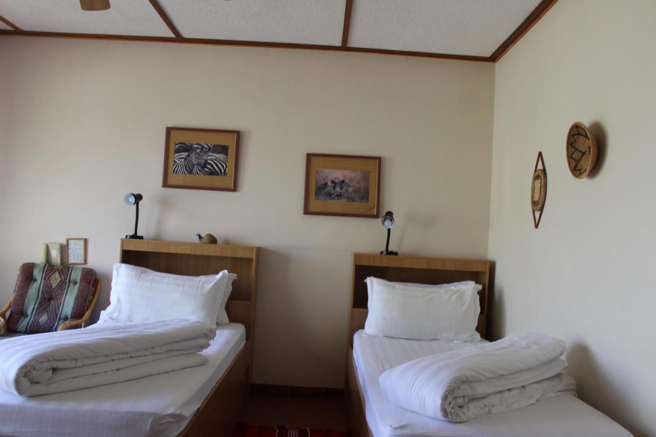 Onganga Hotel Pension Windhoek Exterior photo